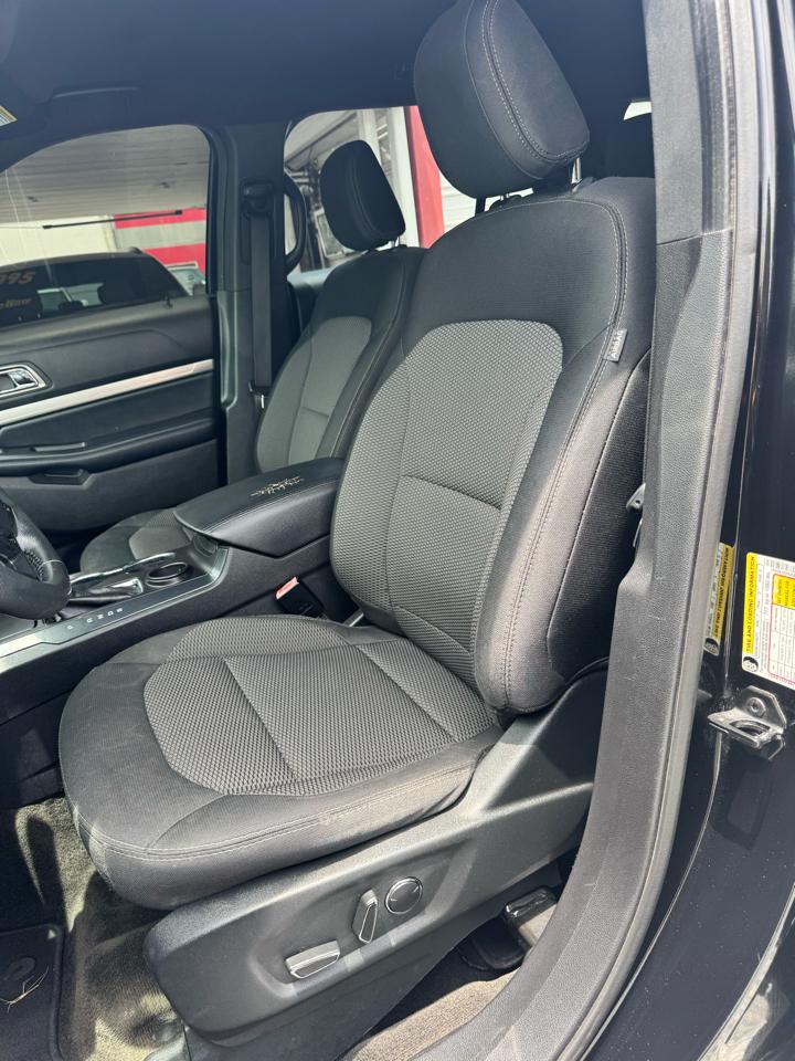 Ford Explorer XLT FWD 2018