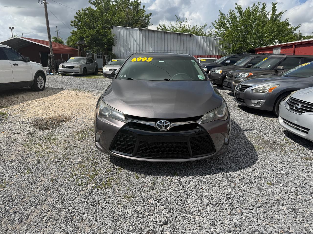 Toyota Camry SE 2017