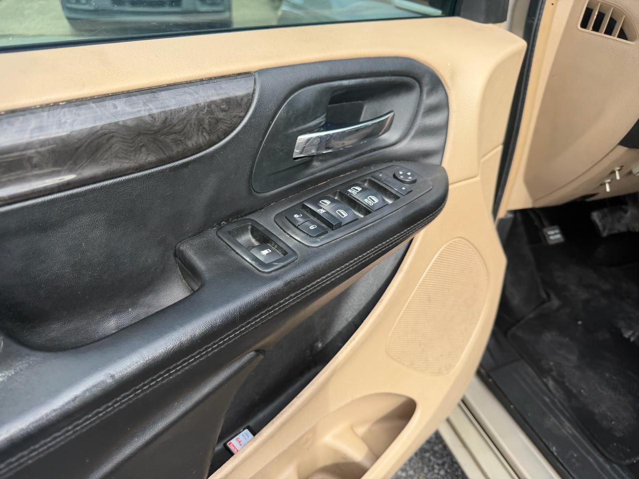 Dodge Grand Caravan Crew 2013