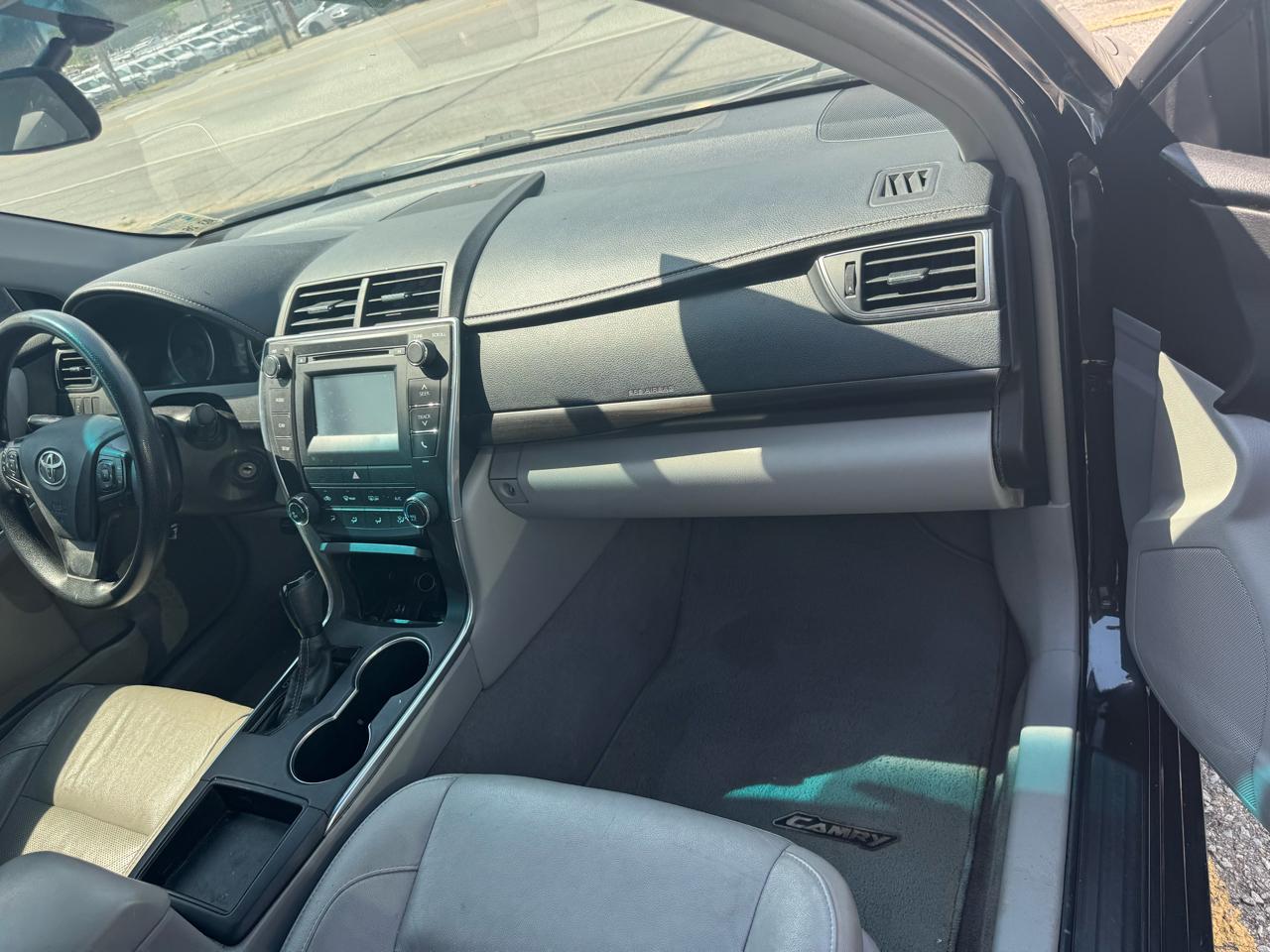 Toyota Camry XLE 2016