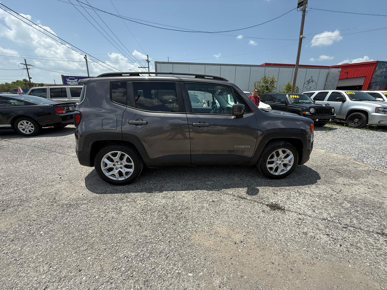 Jeep Renegade Latitude FWD 2017