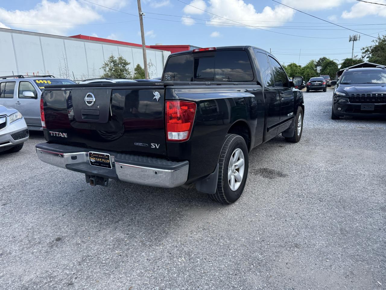 Nissan Titan SV King Cab 2WD 2011