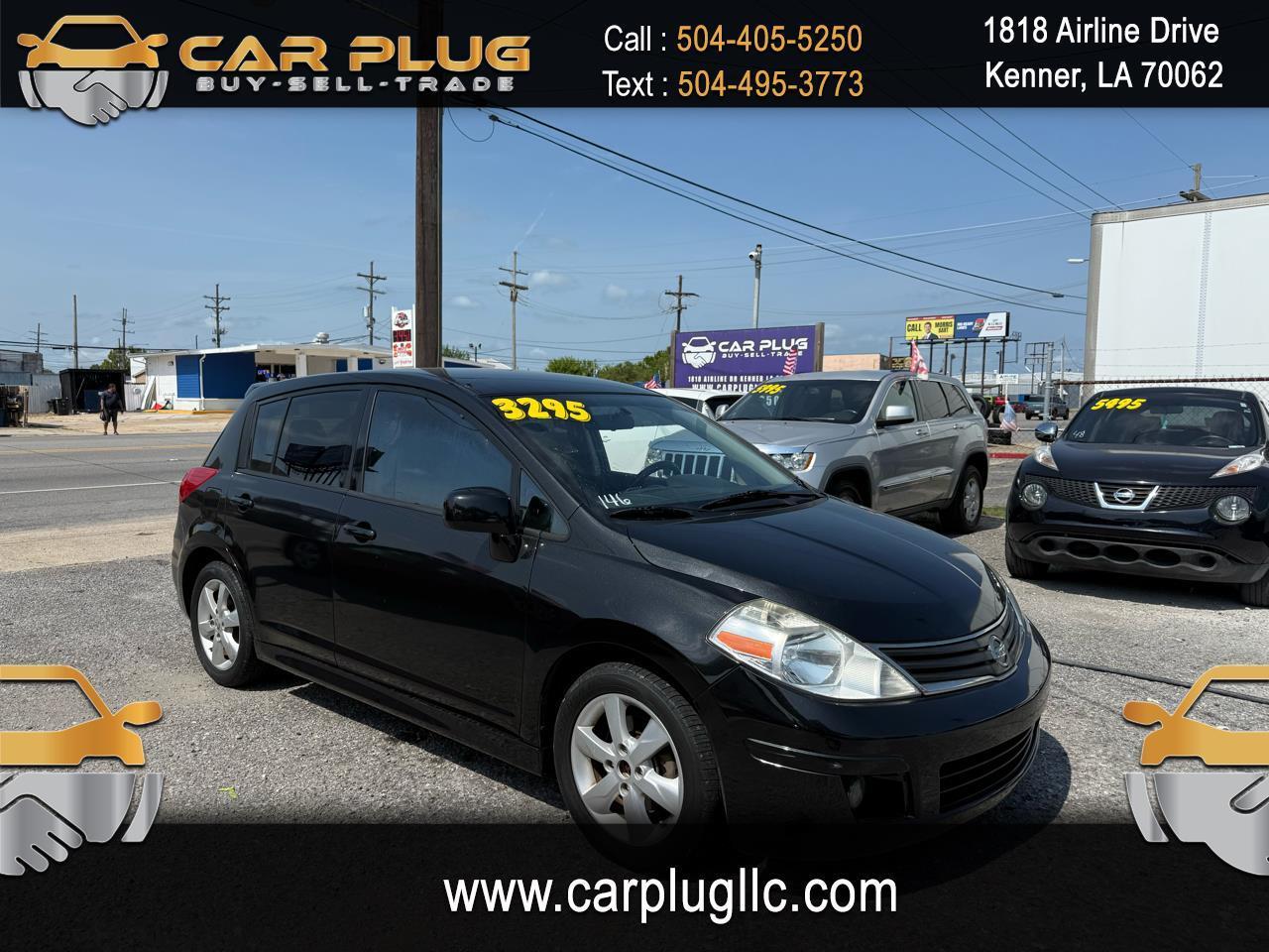 2011 Nissan Versa 1.8 SL Hatchback