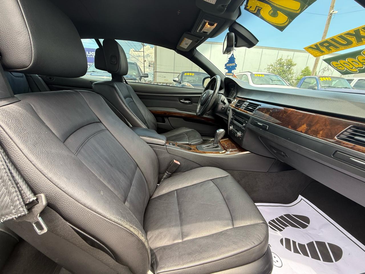 BMW 3-Series 328i Convertible 2013