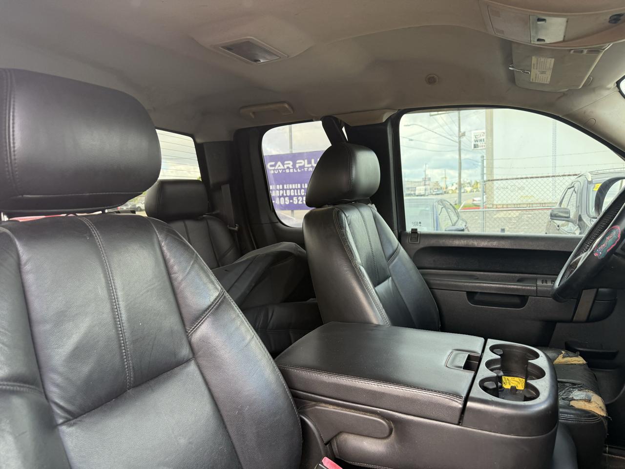 Chevrolet Silverado 1500 LT Ext. Cab Long Box 2WD 2011