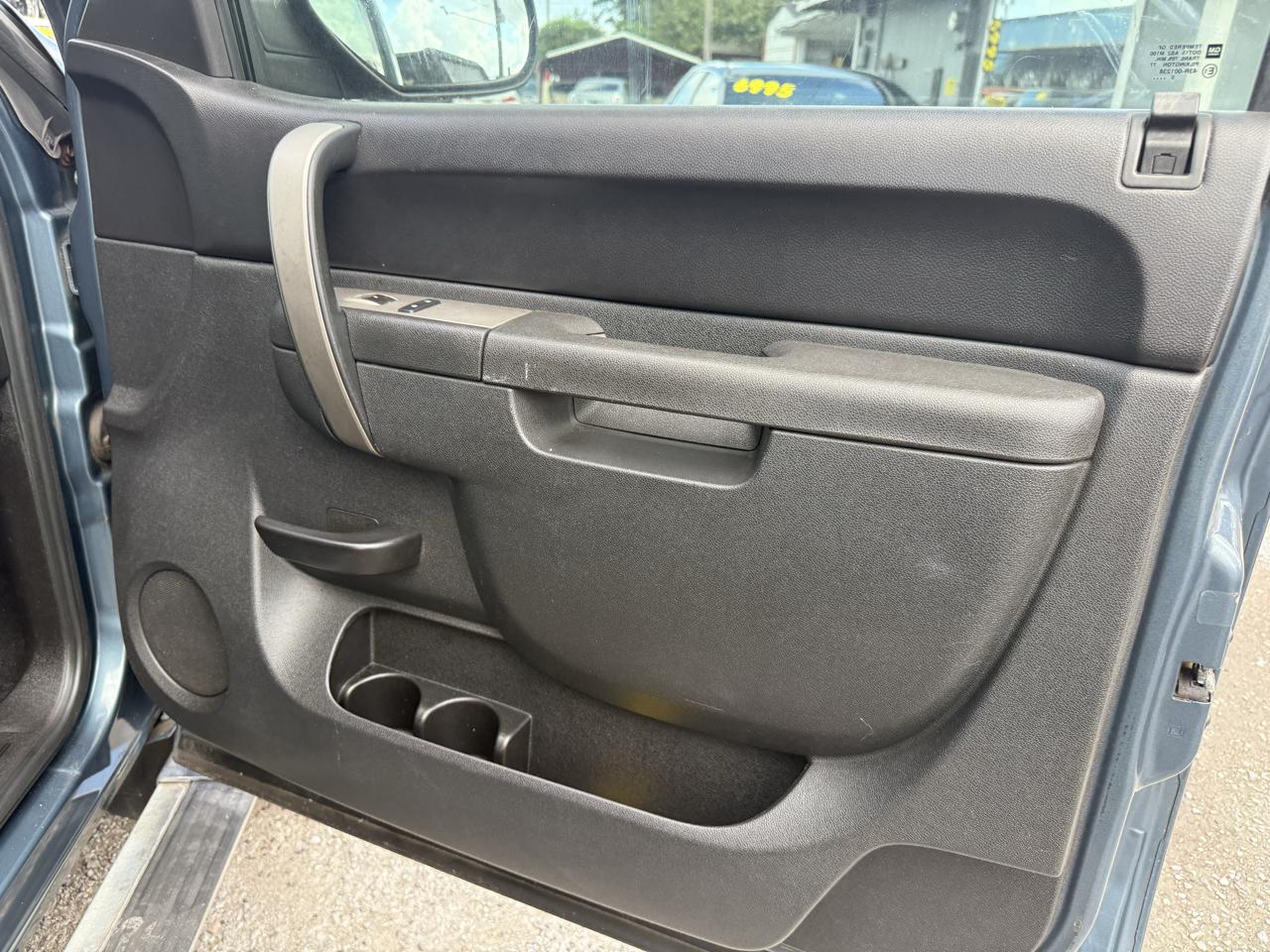 Chevrolet Silverado 1500 LT Ext. Cab Long Box 2WD 2011