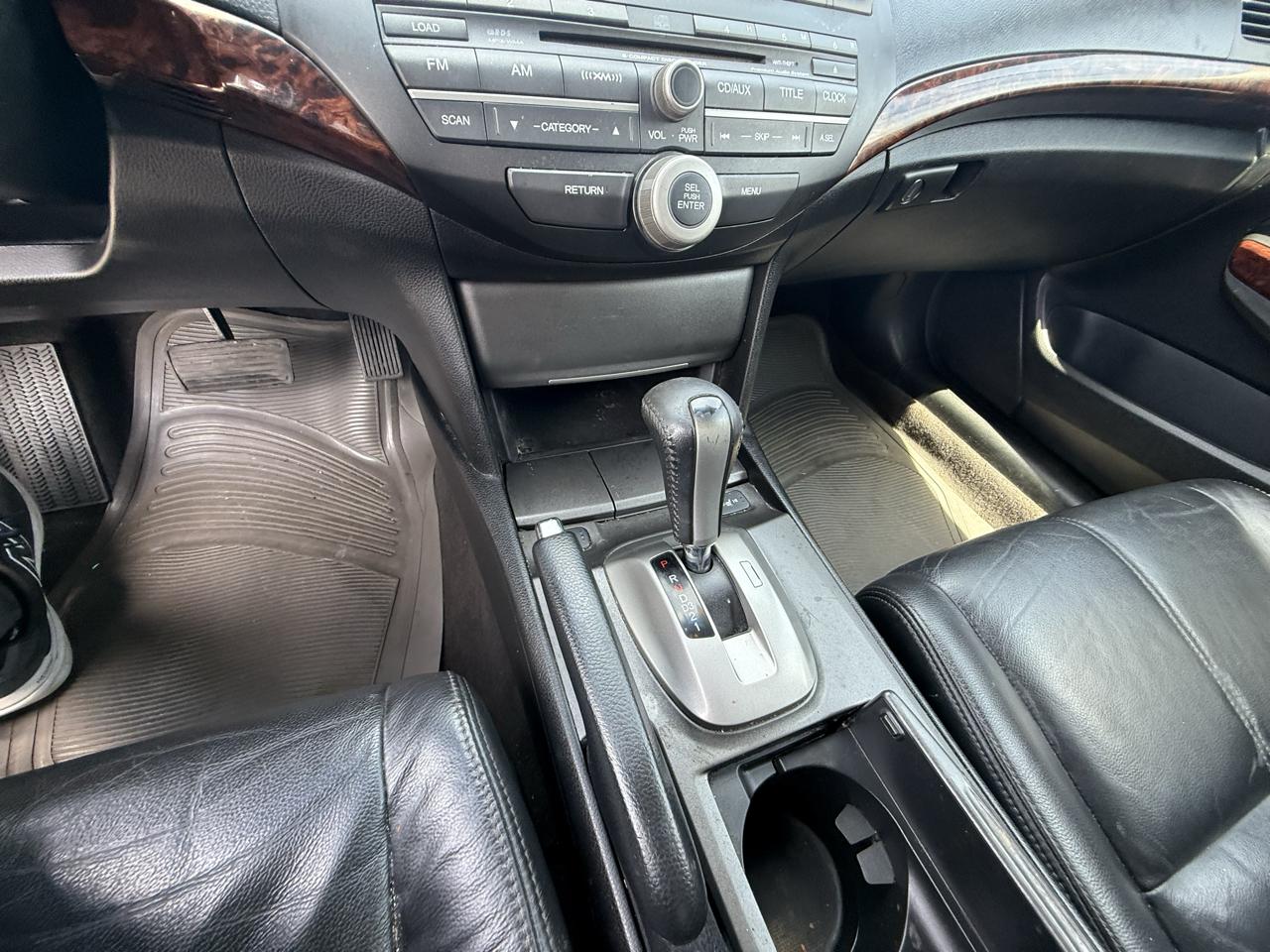 Honda Crosstour EX-L V-6 2WD w/ Navigation 2012