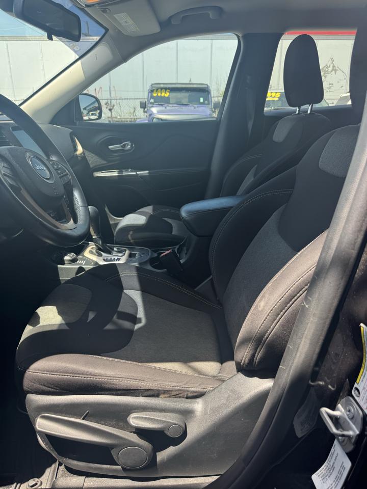 Jeep Cherokee Latitude 4WD 2014
