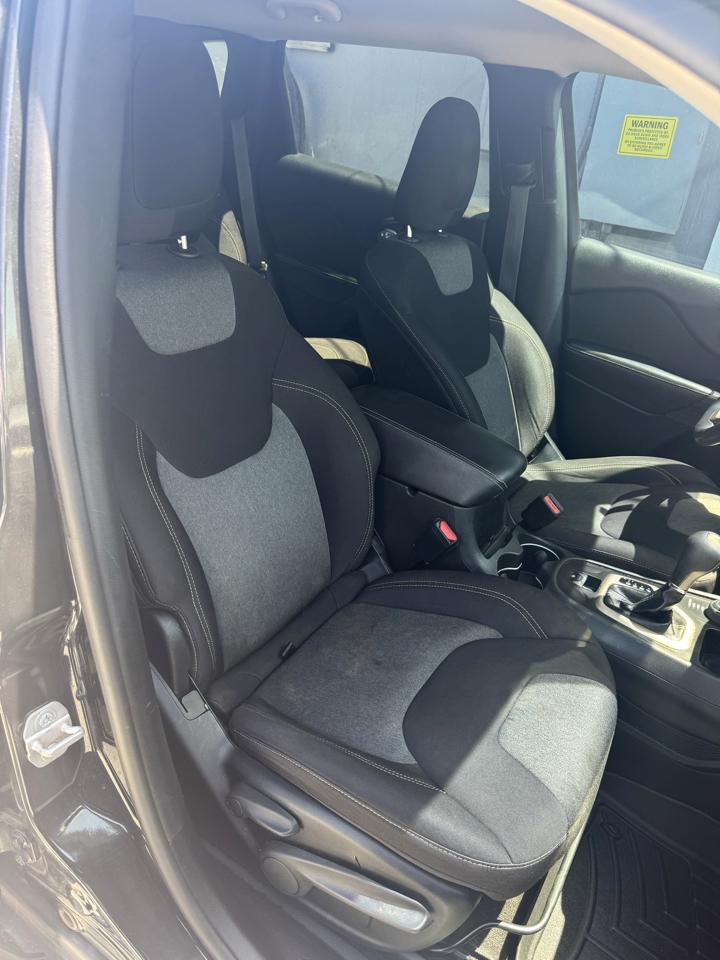 Jeep Cherokee Latitude 4WD 2014