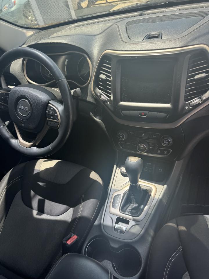 Jeep Cherokee Latitude 4WD 2014