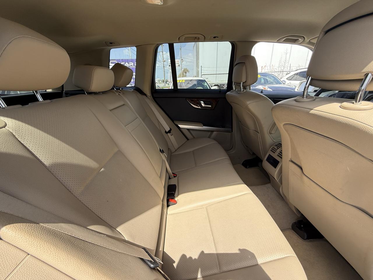 Mercedes-Benz GLK-Class GLK350 2012