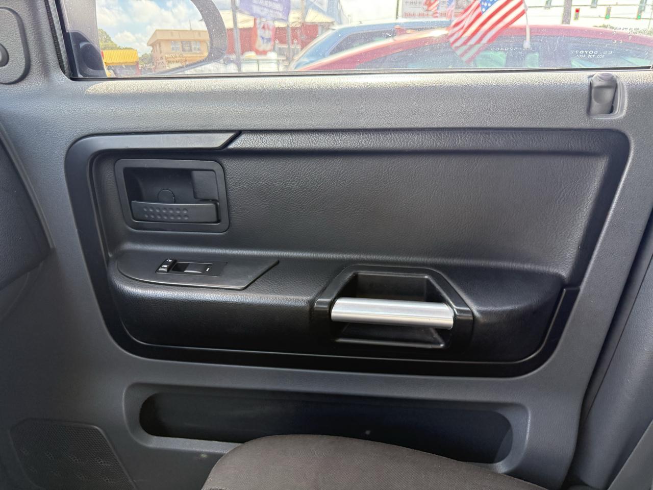Mitsubishi Raider LS Extended Cab 2WD AT 2007