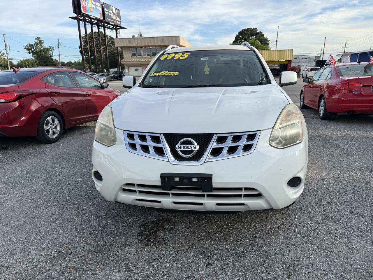 Nissan Rogue S FWD Krom Edition 2012