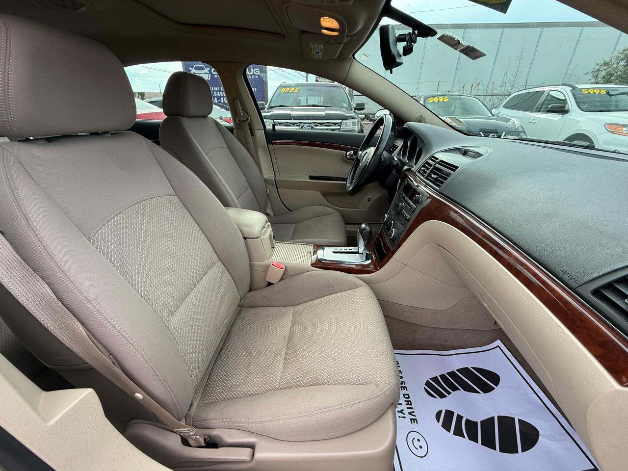 Saturn Aura XE 2009