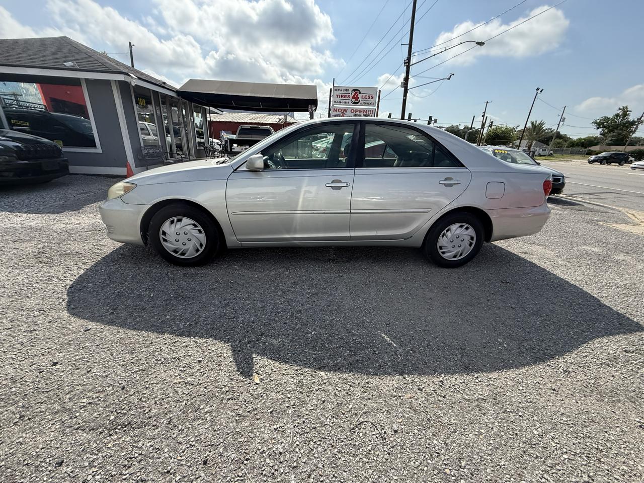 Toyota Camry LE 2005