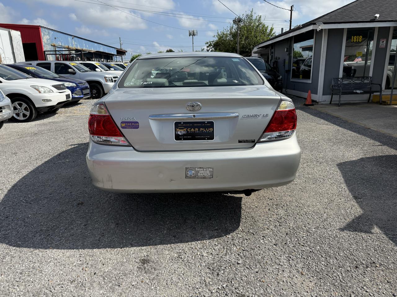 Toyota Camry LE 2005
