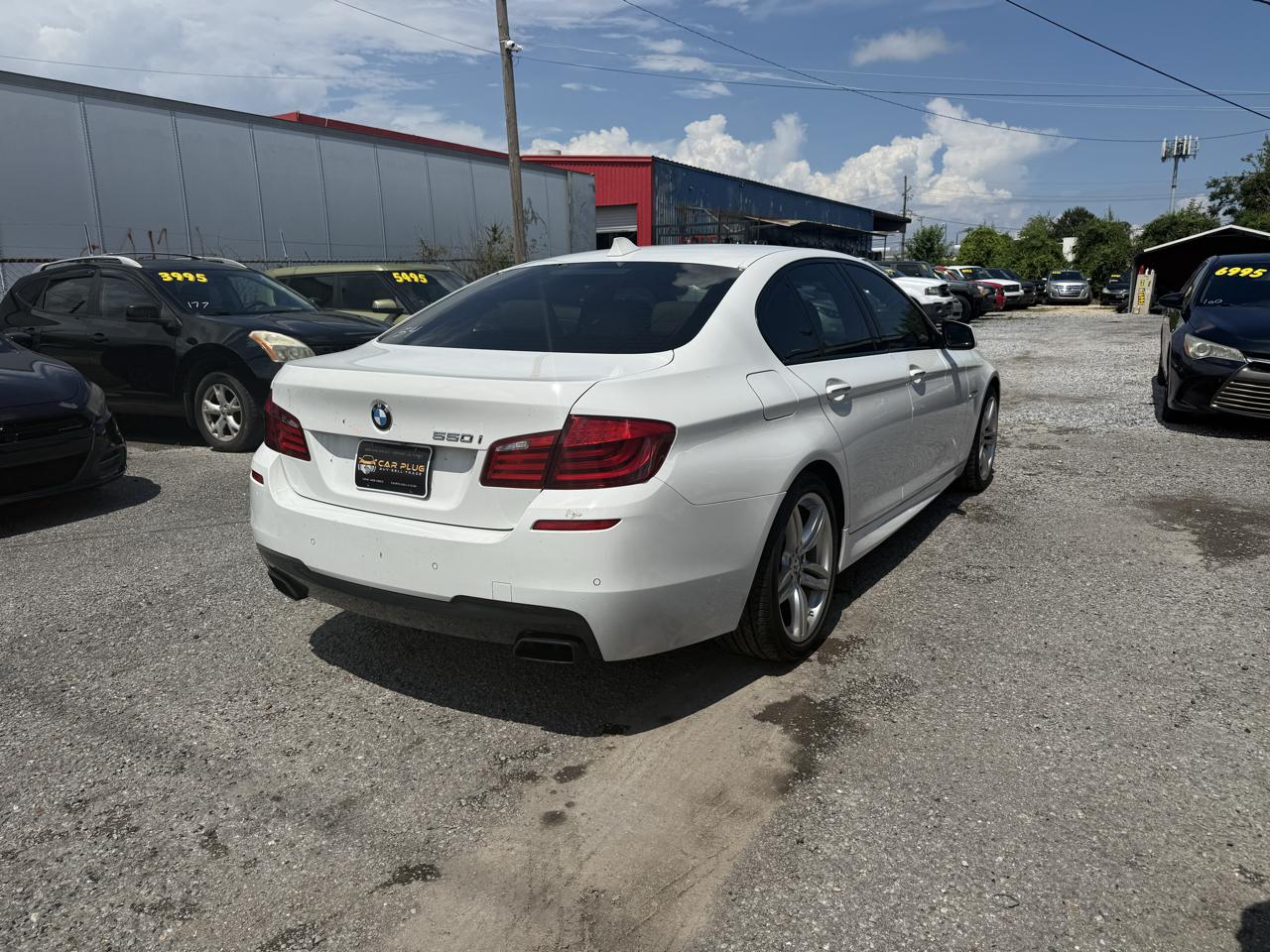 BMW 5-Series 550i 2012