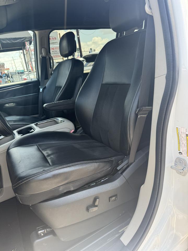 Dodge Grand Caravan SXT 2019