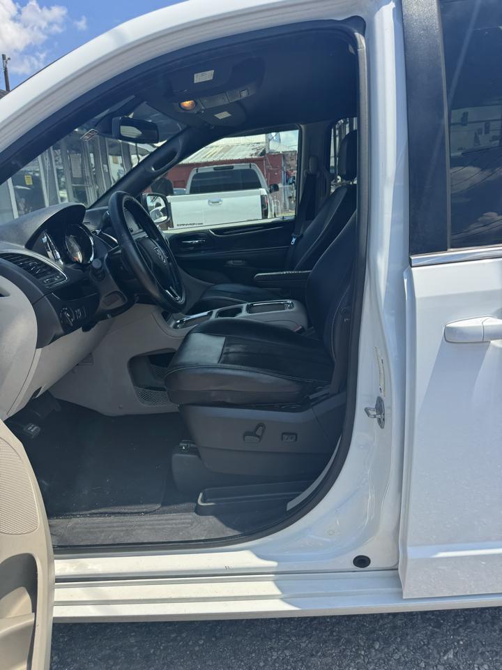 Dodge Grand Caravan SXT 2019