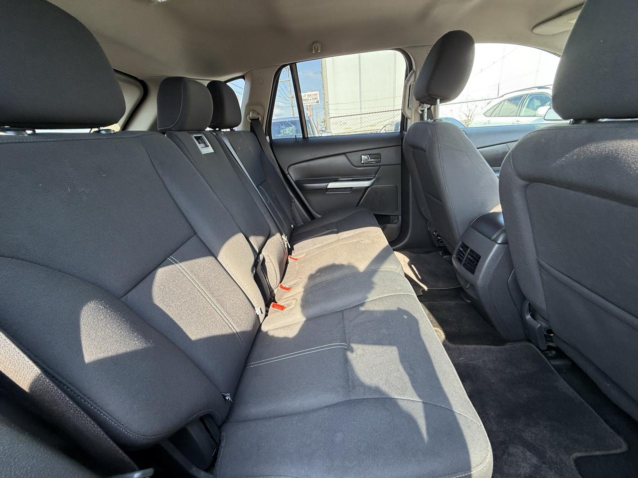 Ford Edge SE FWD 2013