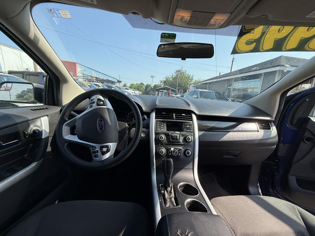 Ford Edge SE FWD 2013