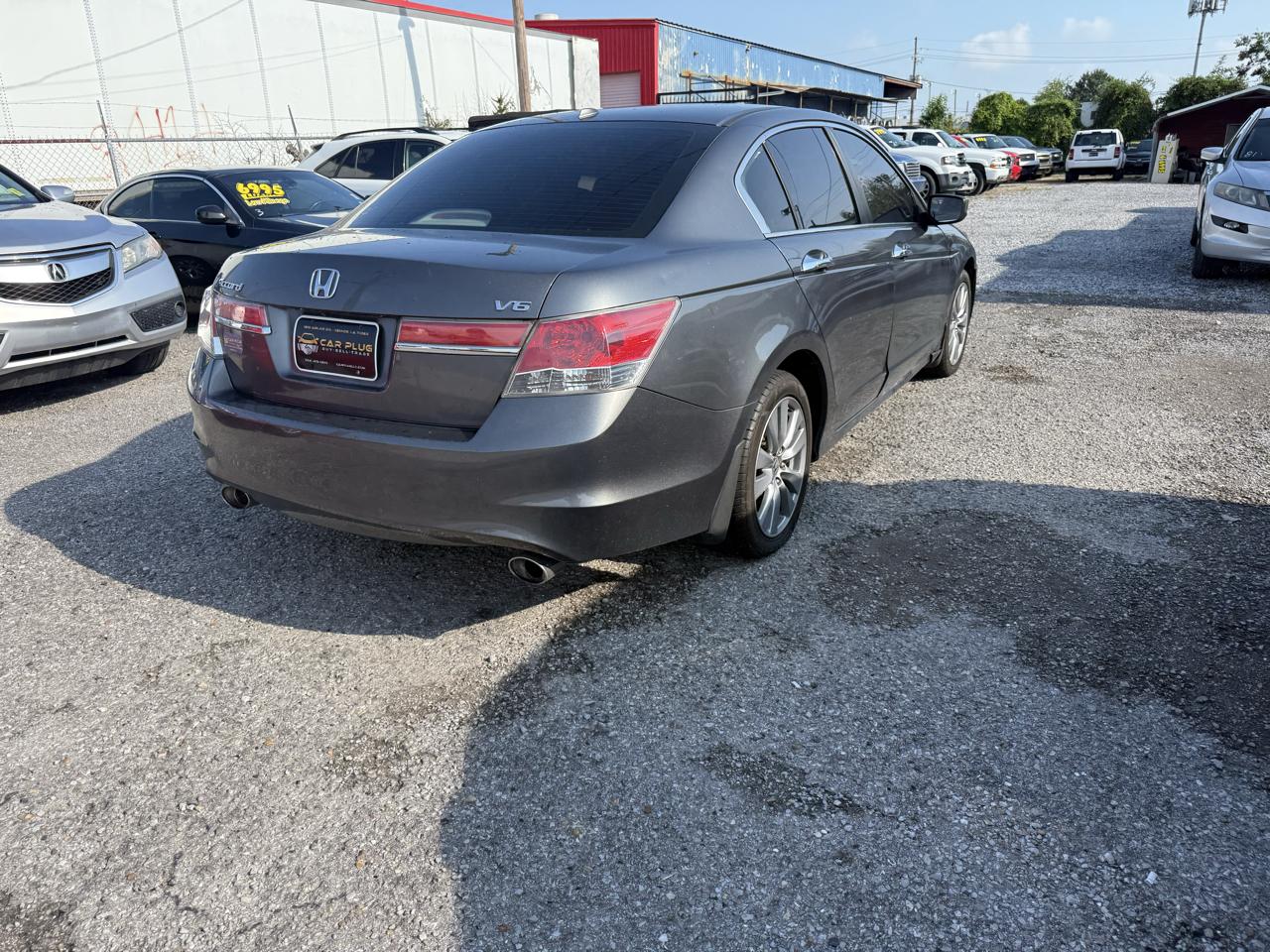 Honda Accord EX-L V-6 Sedan AT 2011