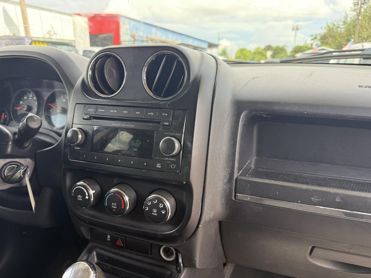 Jeep Patriot Sport 4WD 2012