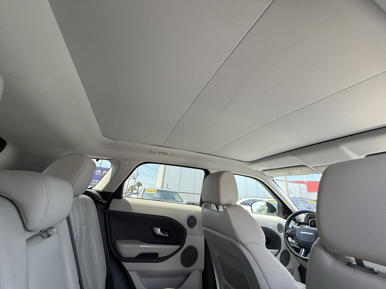 Land Rover Range Rover Evoque Pure Premium 5-Door 2014