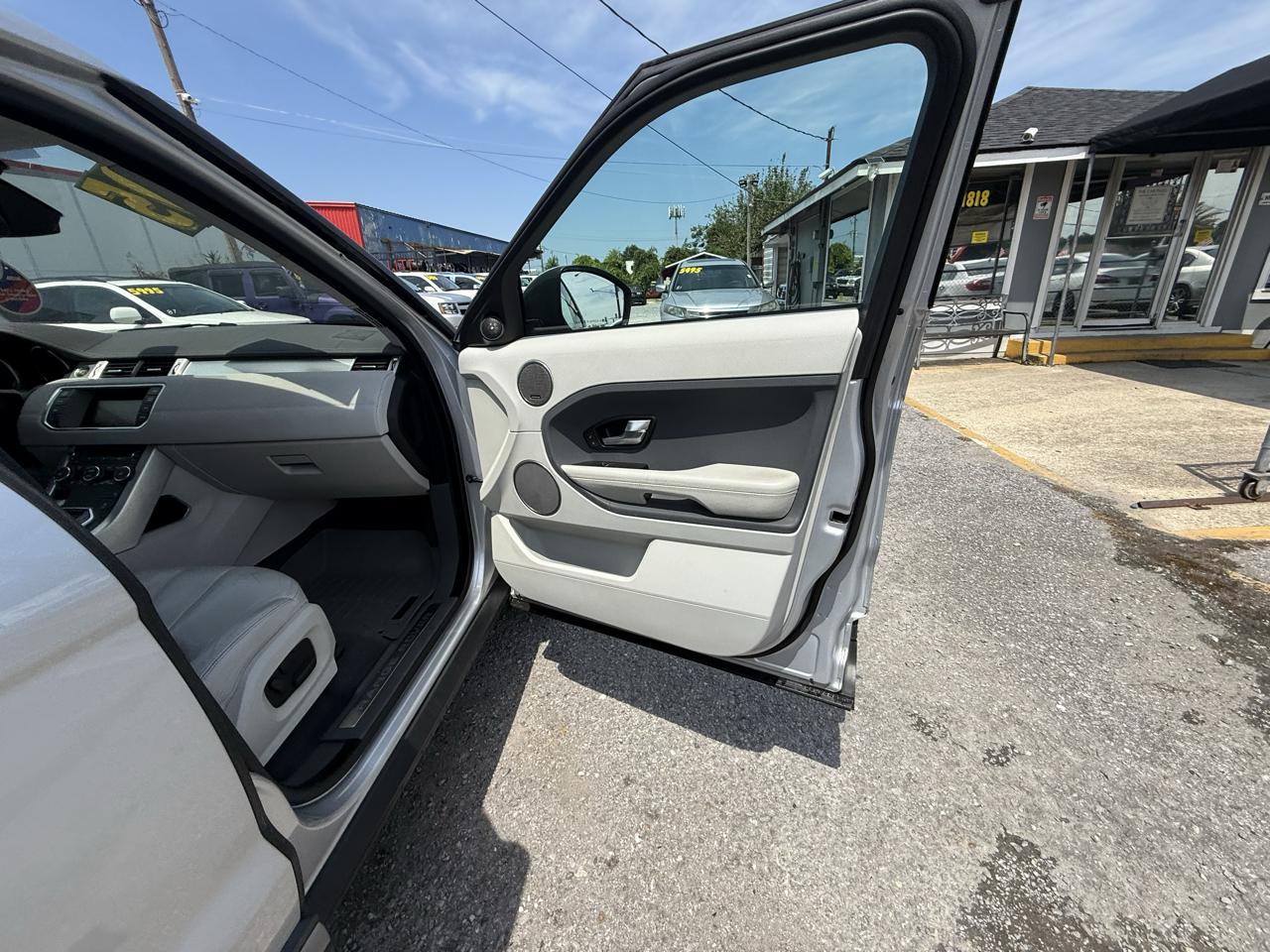 Land Rover Range Rover Evoque Pure Premium 5-Door 2014