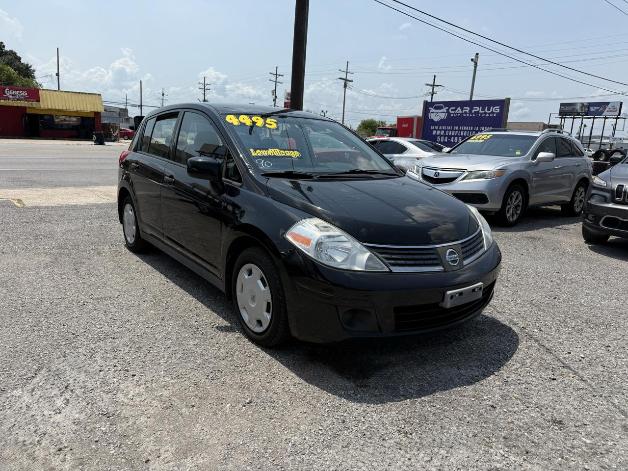 Nissan Versa 1.8 S Hatchback 2009