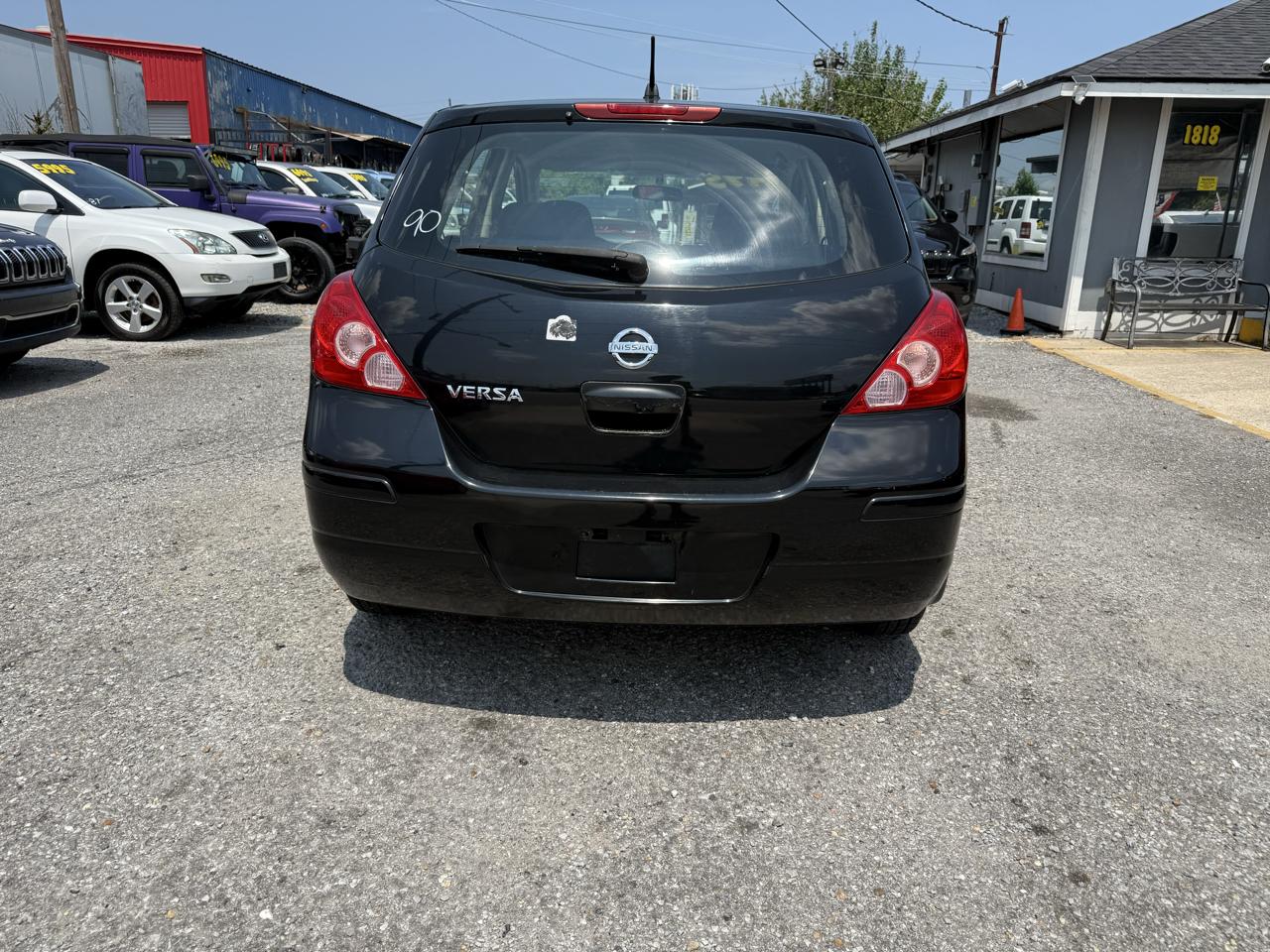 Nissan Versa 1.8 S Hatchback 2009