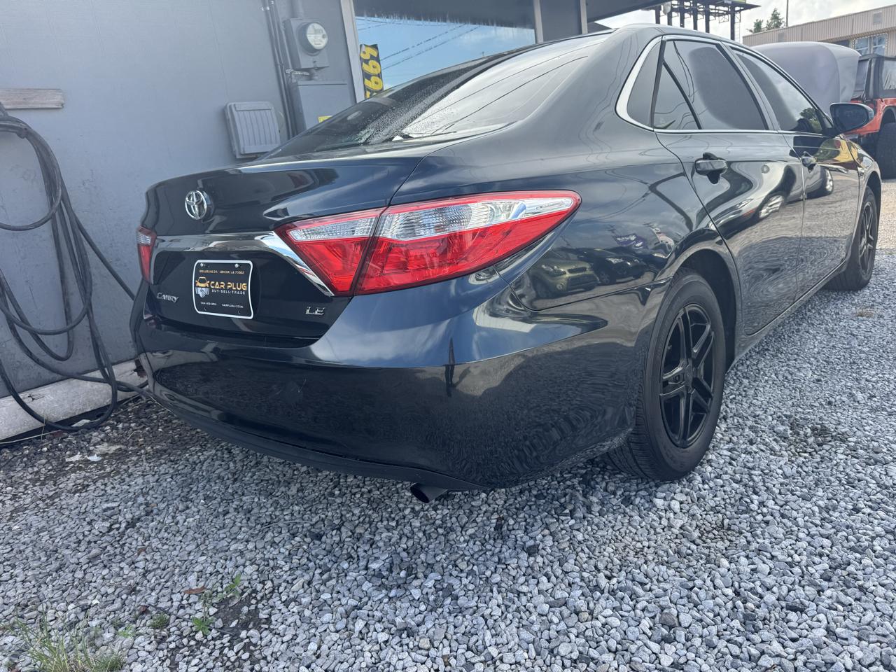 Toyota Camry SE 2015