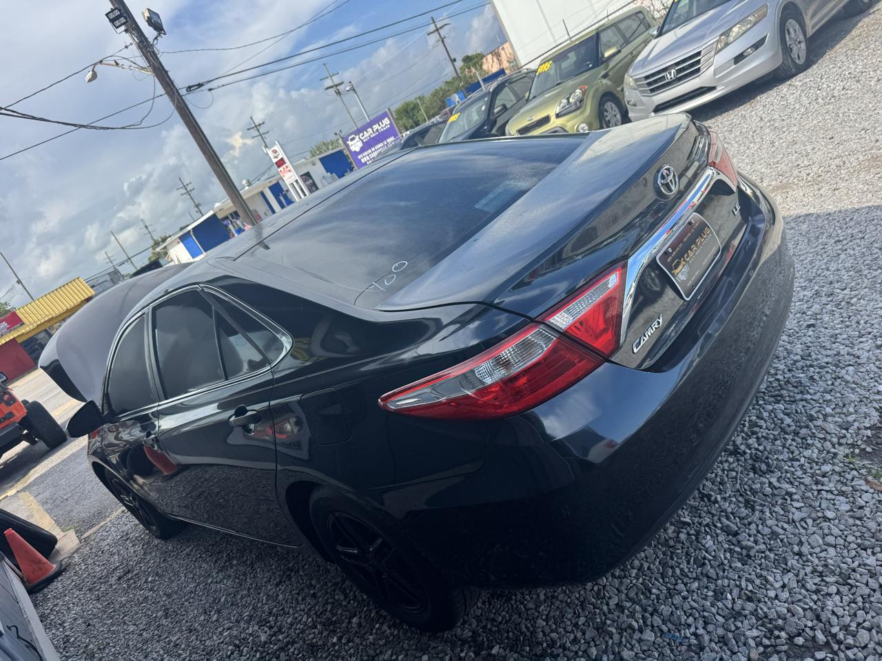Toyota Camry SE 2015