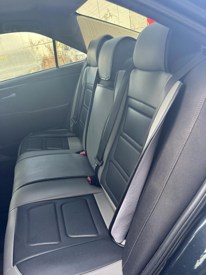Toyota Camry SE 2015