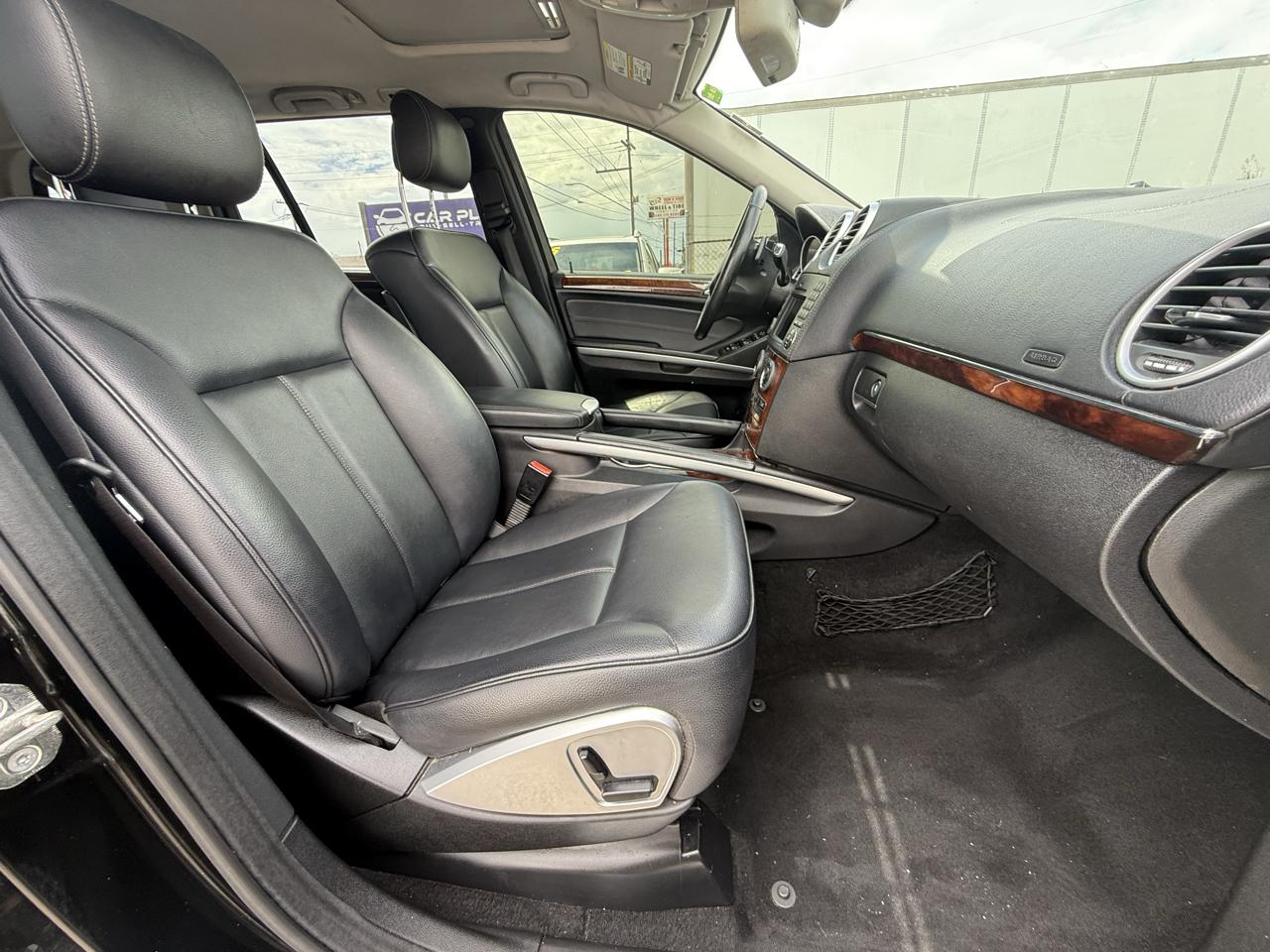 Mercedes-Benz GL-Class GL450 4MATIC 2010