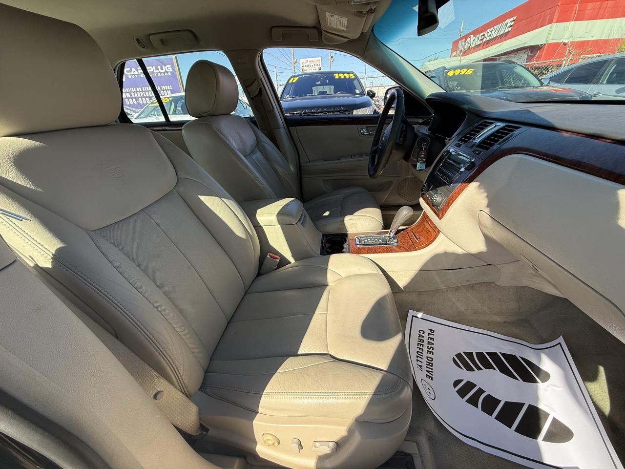Cadillac DTS Sedan 2007