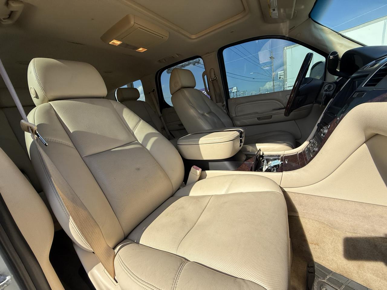Cadillac Escalade 2WD 2007
