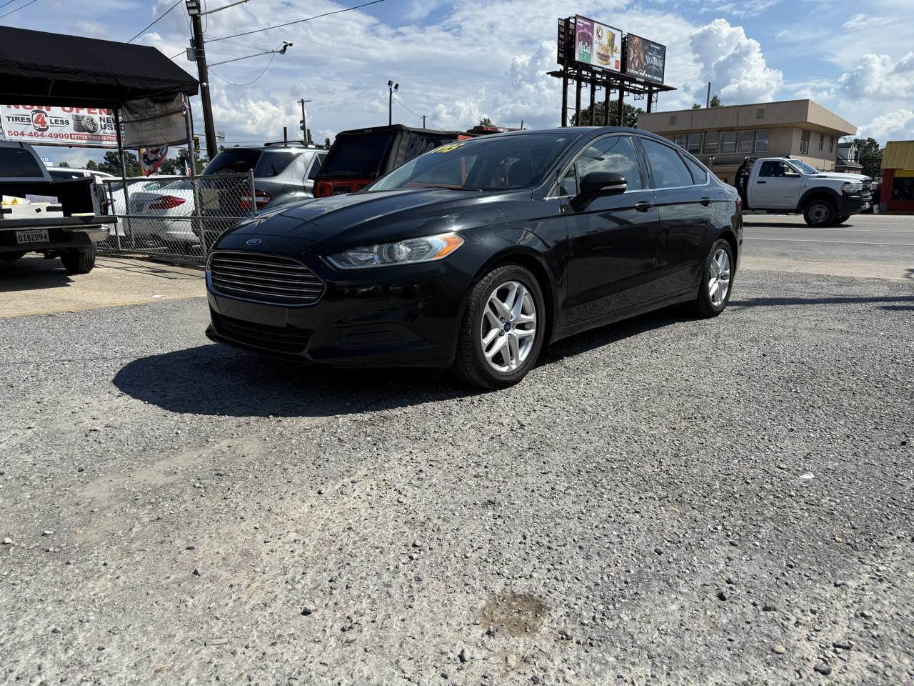 Ford Fusion SE 2016