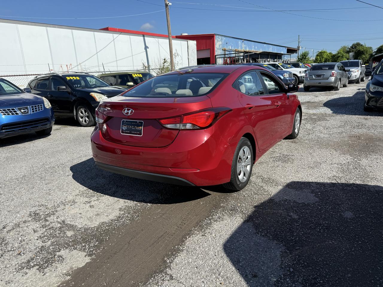 Hyundai Elantra SE 6AT 2016