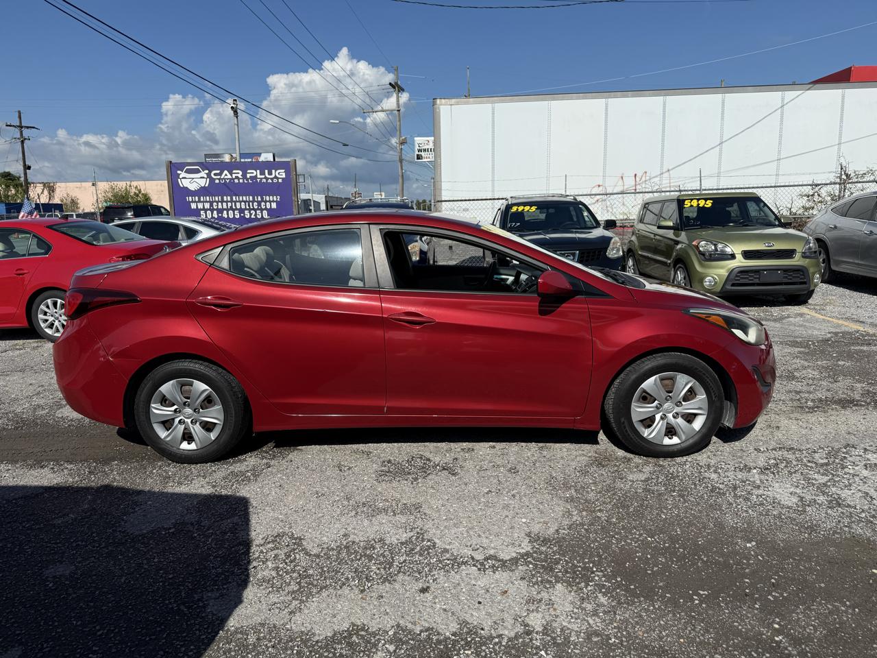 Hyundai Elantra SE 6AT 2016