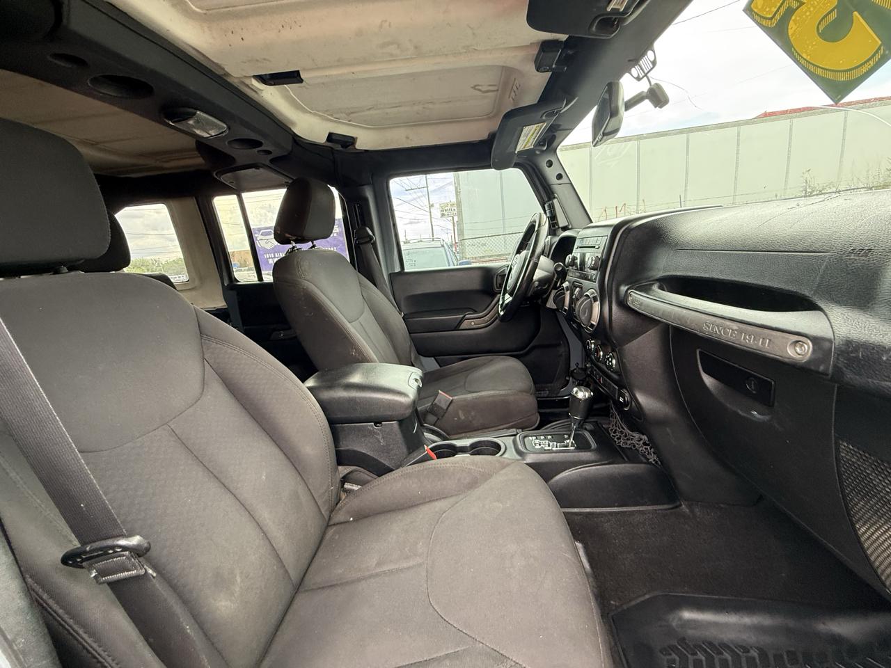 Jeep Wrangler Unlimited Sport 4WD 2015