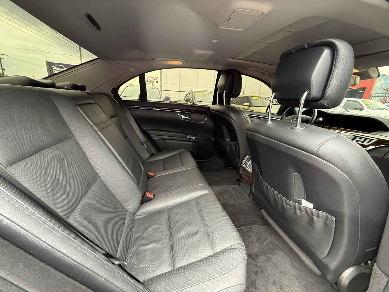 Mercedes-Benz S-Class S550 2013