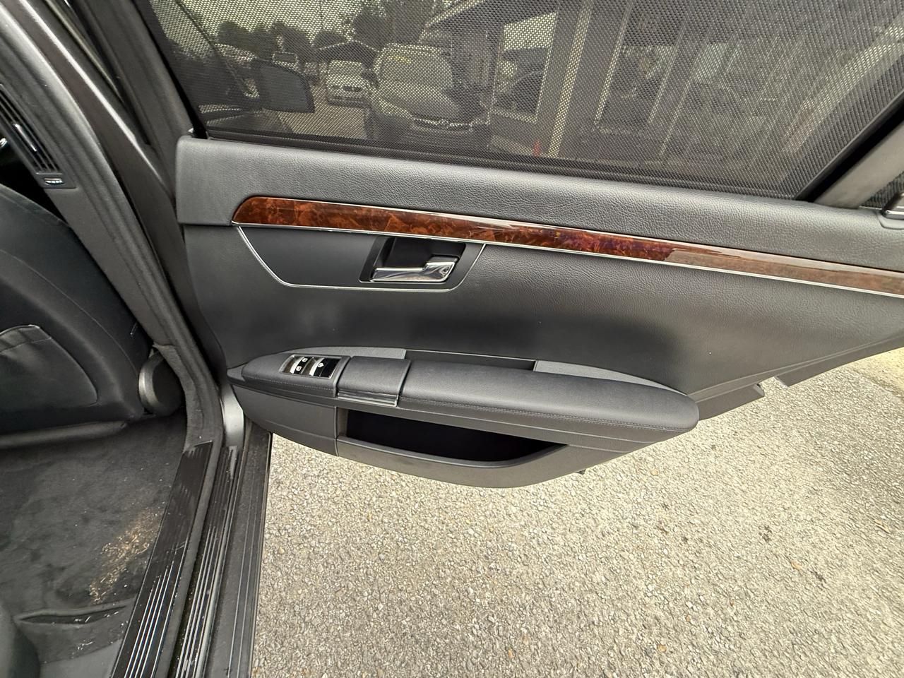 Mercedes-Benz S-Class S550 2013