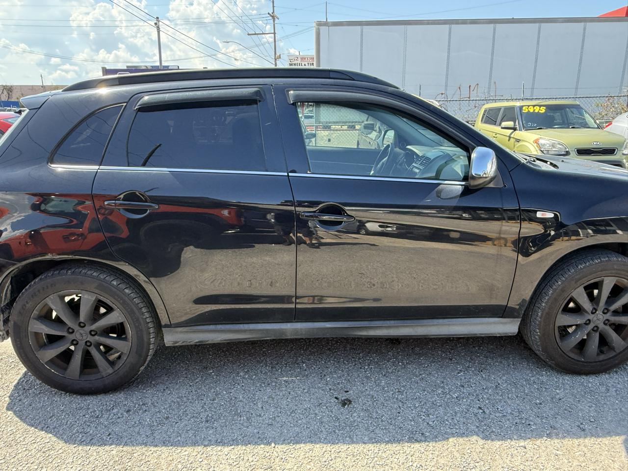 Mitsubishi Outlander Sport SE AWD 2013