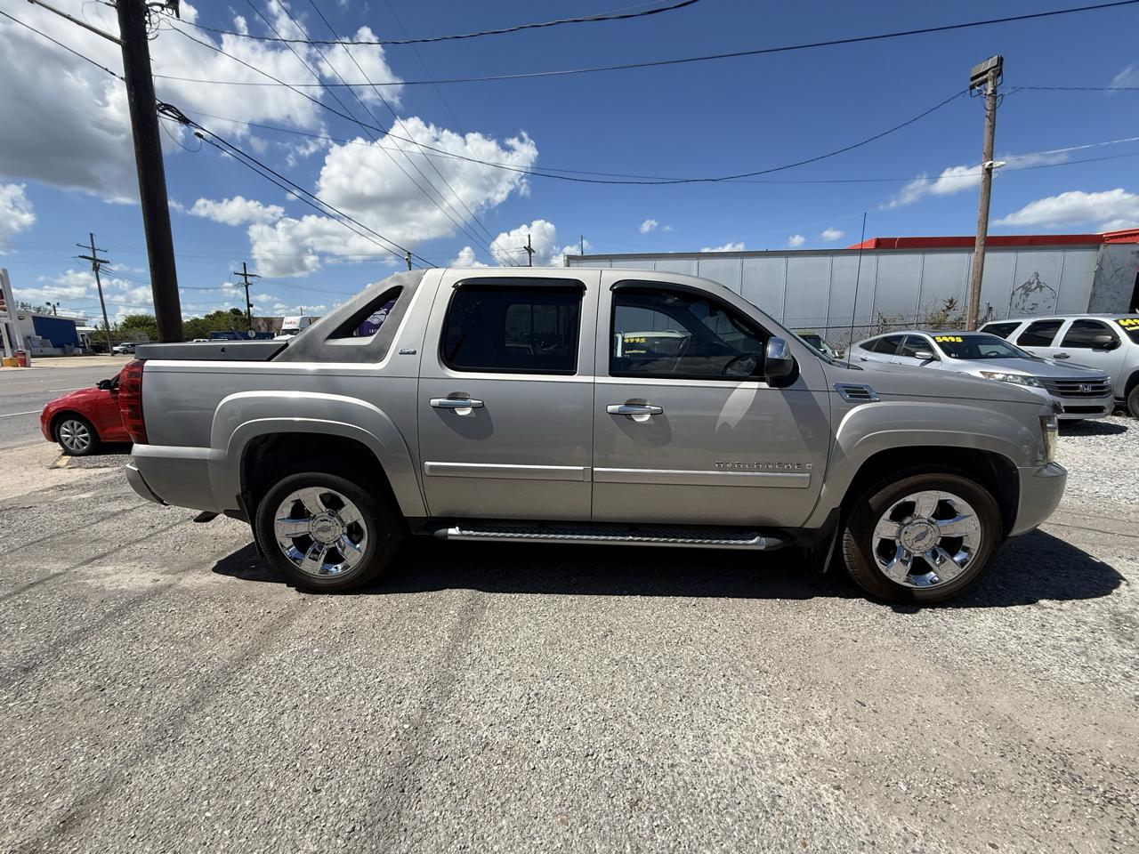 Chevrolet Avalanche LTZ 2WD 2007