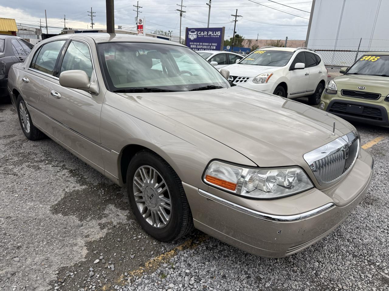 Lincoln Town Car Signature Limited 2008