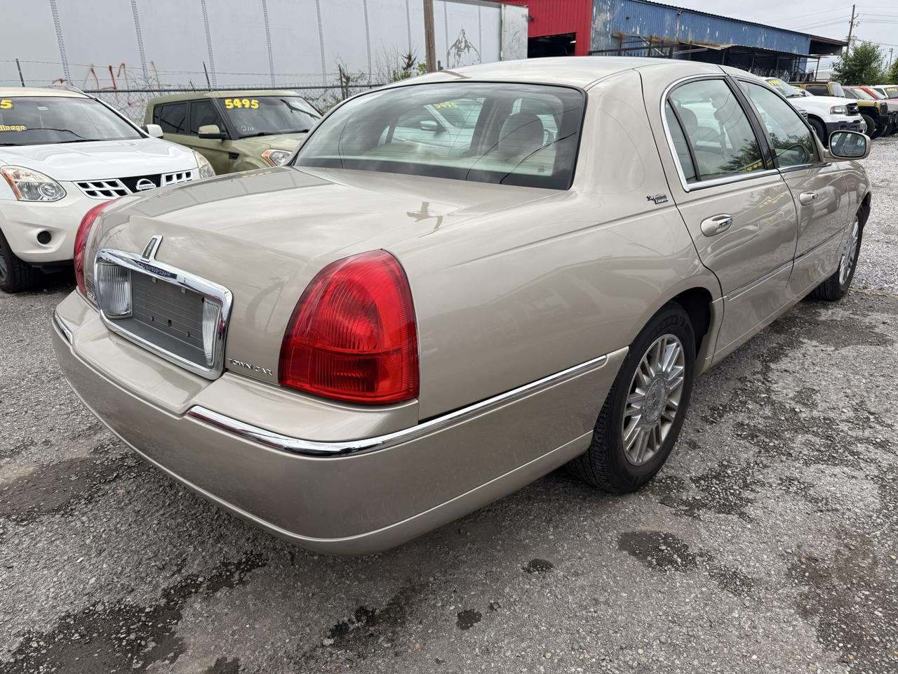 Lincoln Town Car Signature Limited 2008