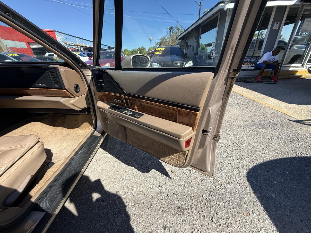 Buick LeSabre Limited 1993
