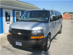 2020 Chevrolet Express Passenger  2020 Chevrolet Express Passenger