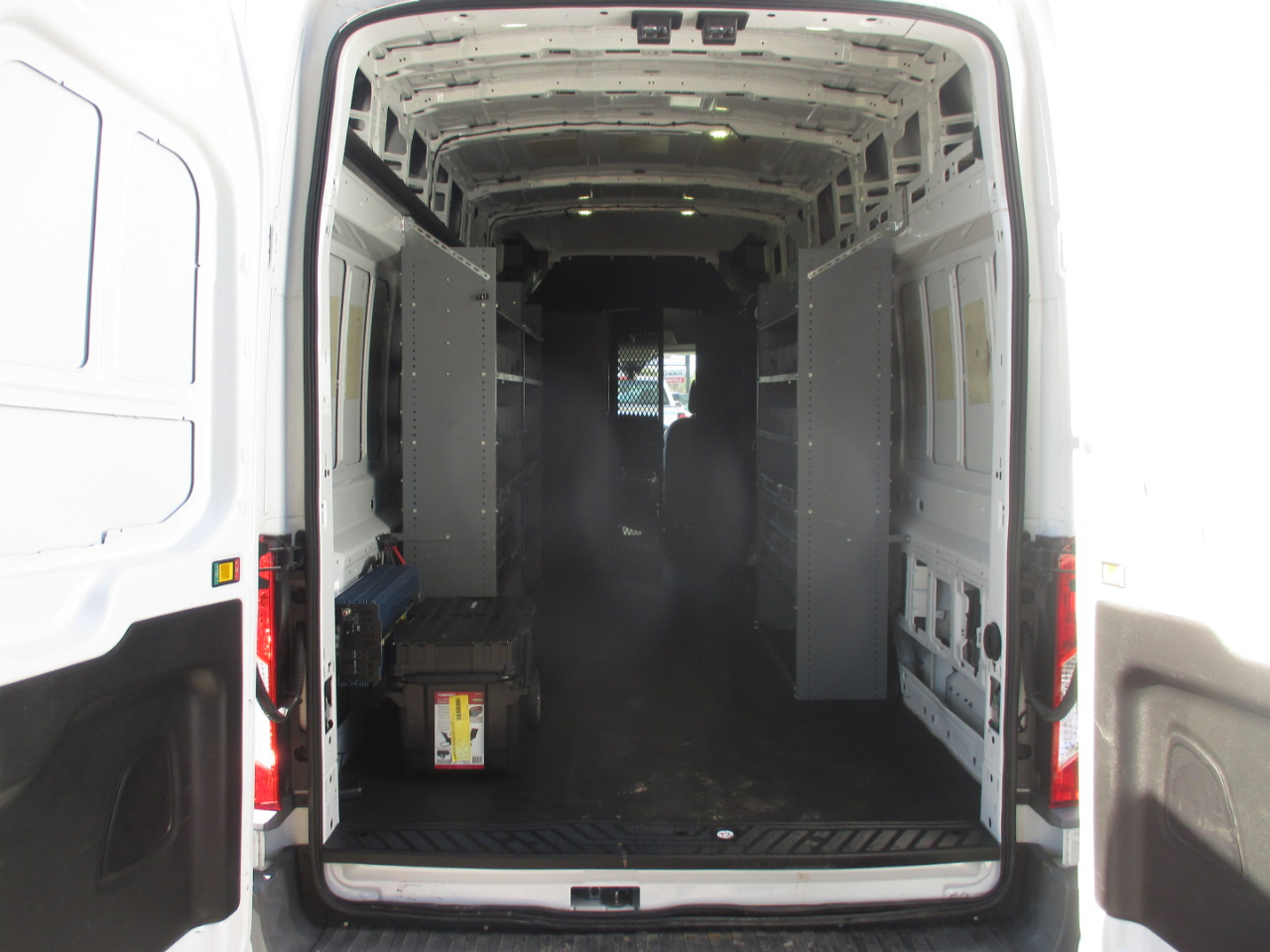 Ford Transit Cargo Van T-250 148" EL Hi Rf 9000 GVWR Sliding RH Dr 2016 Ford Transit Cargo Van T-250 148" EL Hi Rf 9000 GVWR Sliding RH Dr 2016